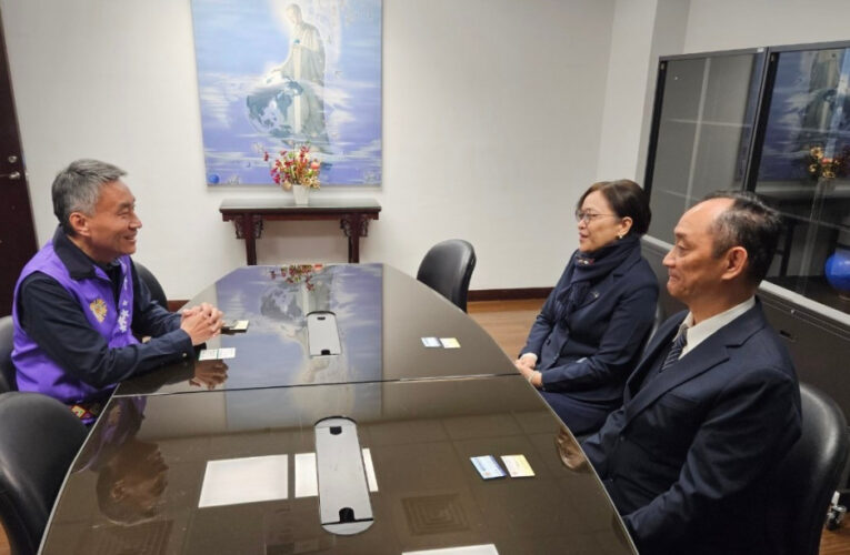 花蓮榮服處拜訪慈濟大學 連結資源洽談就學就業補助