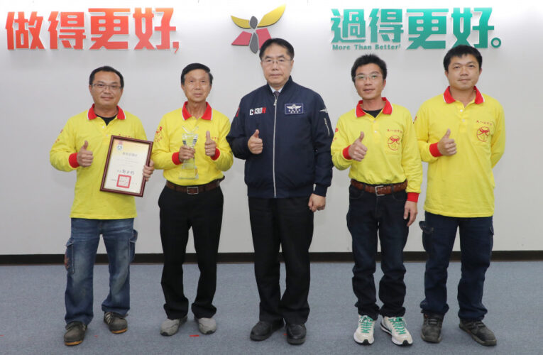 吳震星藝師傳承藝閣文化！獲教育部社會教育貢獻獎