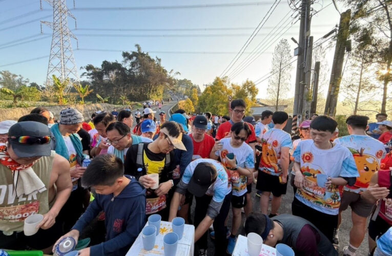 循環杯減塑路跑不減速　竹縣峨眉大桔大利綠色路跑228連假起跑