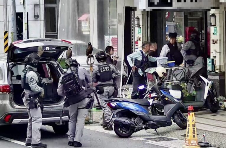 黑幫以寵物店為掩護   南市警查扣毒品槍械逮12嫌