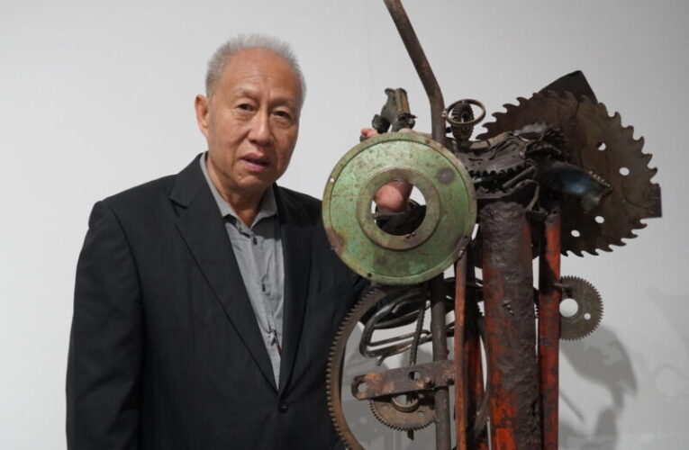 「齒輪就是我的臉-洪龍木鐵雕個展」正修科大 獨創登場