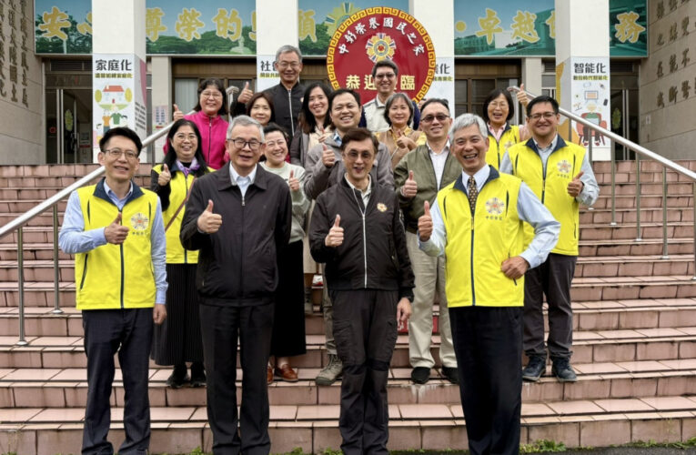 輔導會攜手東海大學教授實地專業輔導中彰榮家參獎政府服務獎