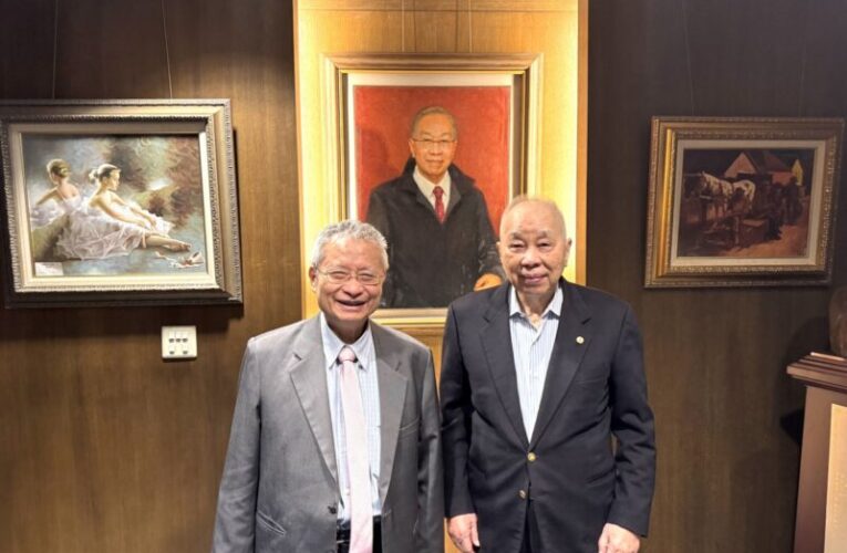 謝孟雄董事長與林昭庚院士結緣  中國醫大實踐大學學術創新傳承