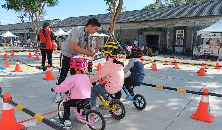 兒童節連假 高雄東高漫遊新去處「旗糖小螞蟻遊樂園」邀民眾開心過節