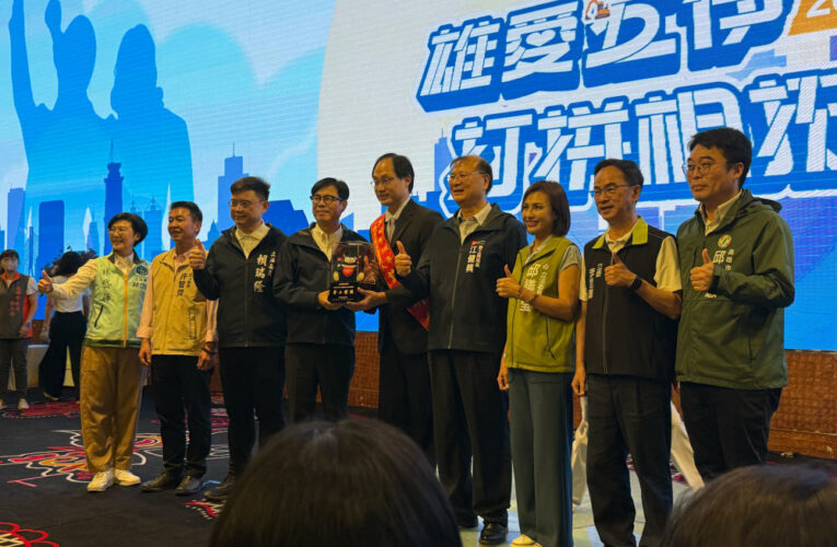 高榮鋼琴王子許宏明  榮獲高雄市114年『模範勞工』表揚