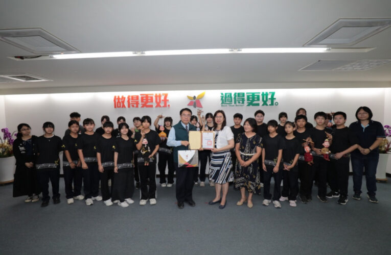 後壁國中勇奪全國學生創意戲劇比賽特優七連霸 市長黃偉哲肯定後壁學子優異表現