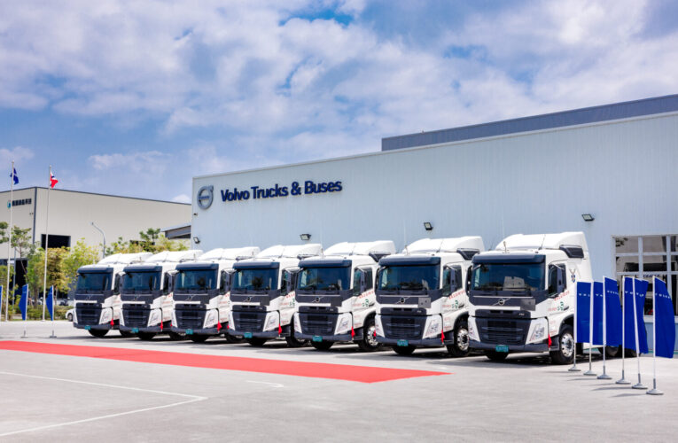 七輛Volvo FM卡車正式交車  啟盛交通強化石化物流數位轉型布局