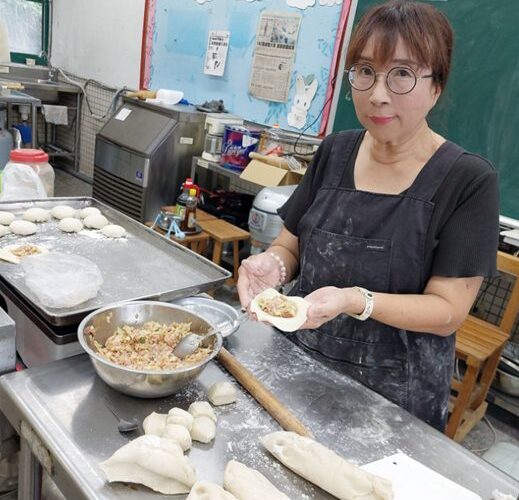 武崙國中再創佳績　簡美芳老師與劉祐丞同學獲全國技藝教育績優獎