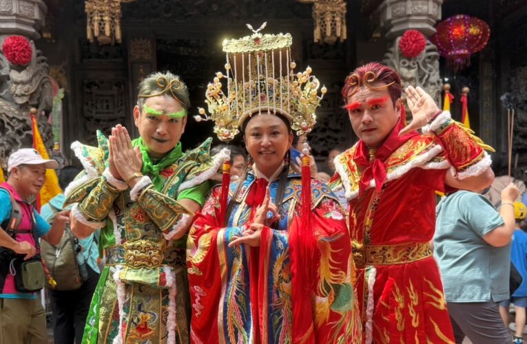 「林衣倩」化身媽祖快閃現身白沙屯丨痛哭曝神秘感應「做就對了！」