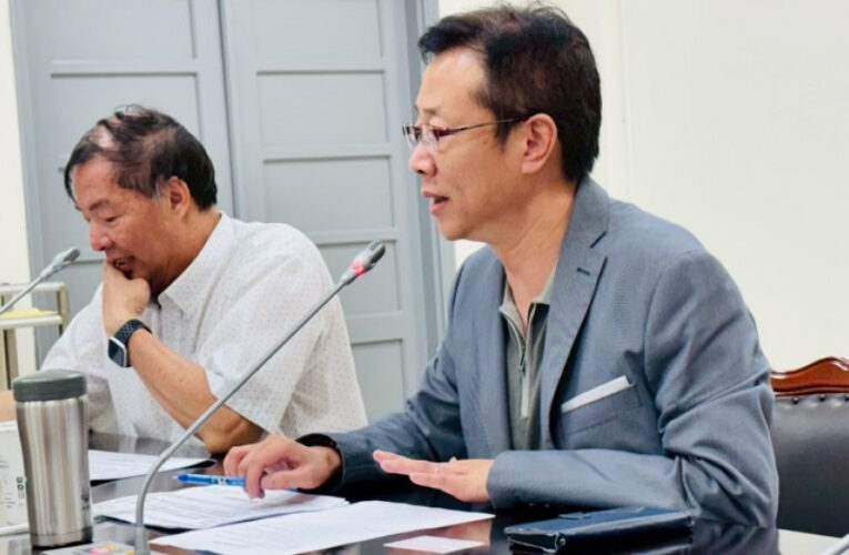 兩大長照協會赴立院請願，盼政府完善長照政策，爭取突破經營困境。