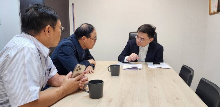 賴瑞隆成功爭取交通部觀光署補助240萬元 盛大辦理2025旗津風箏節暨氣墊水樂園