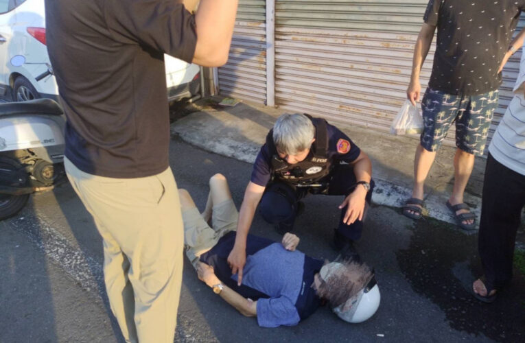 耳聽四方! 岡山警機警化身守護天使即刻救援倒地老翁