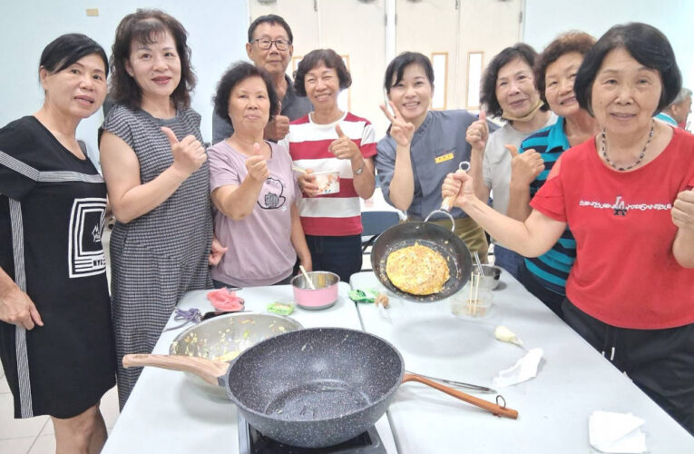 南市銀髮行動學苑創齡遊學班銀領新生活   黃偉哲邀長者一起開心上學趣