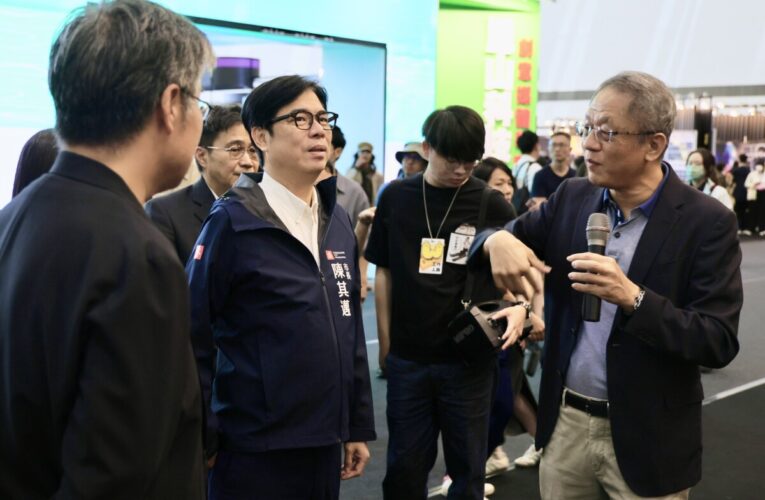 出席2025放視大賞頒獎典禮 陳其邁：注重數位內容產業發展 提供學子綻放才華舞台