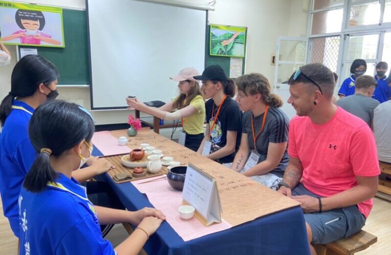 高雄農業局輔導六龜區推動國際青年志工農村體驗營7月登場