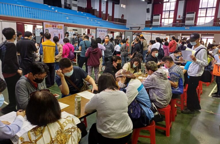 高雄逾千工作機會徵才 5/3上午緊來三民家商面試