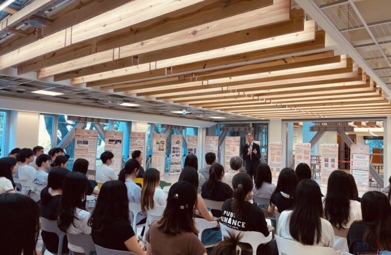 台中稅務局檔案巡迴展進駐逢甲大學　展現百年稅史風華