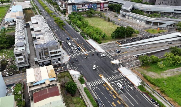 高市鳳捷路至捷西路道路改善 提升區域通行安全