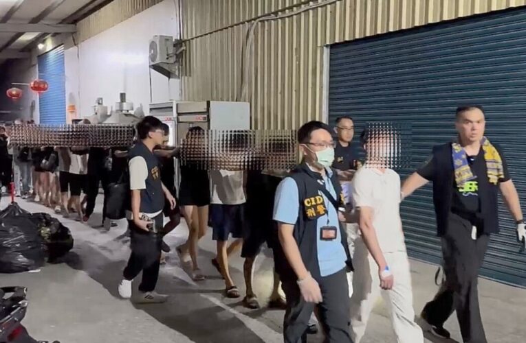 雄警夜襲大寮非法KTV 攻堅查獲毒趴現場計54人