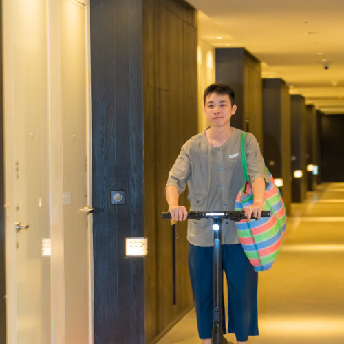 台南老爺行旅攜手SoMo Club電動滑板車 提升客房服務新體驗！