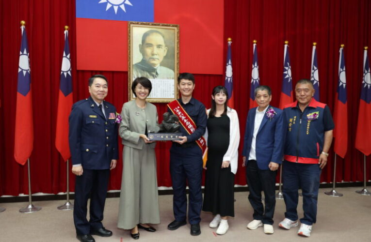 警察節前夕 南投表揚19位模範警察及績優同仁