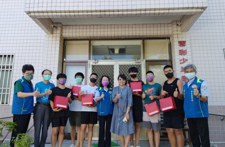 雲林榮服處姚辰蕙鼓勵雲彩畢業同學鵬程萬里展現青春正能量