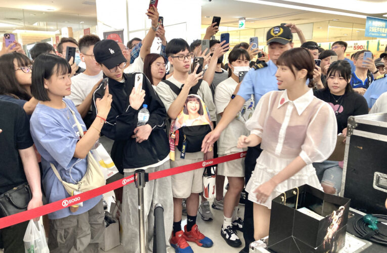 讓粉絲穿得美，更玩得開心！　「幻彩超夏趴」迎接夏日嗨翻全場