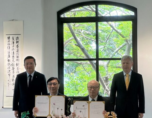 貨櫃三雄深耕高雄港近洋線貨櫃業務 高雄港第70號碼頭續簽20年長約