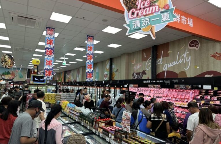 家樂福插旗屏東潮州 全新複合式概念享熱食即點代做 現煮咖啡