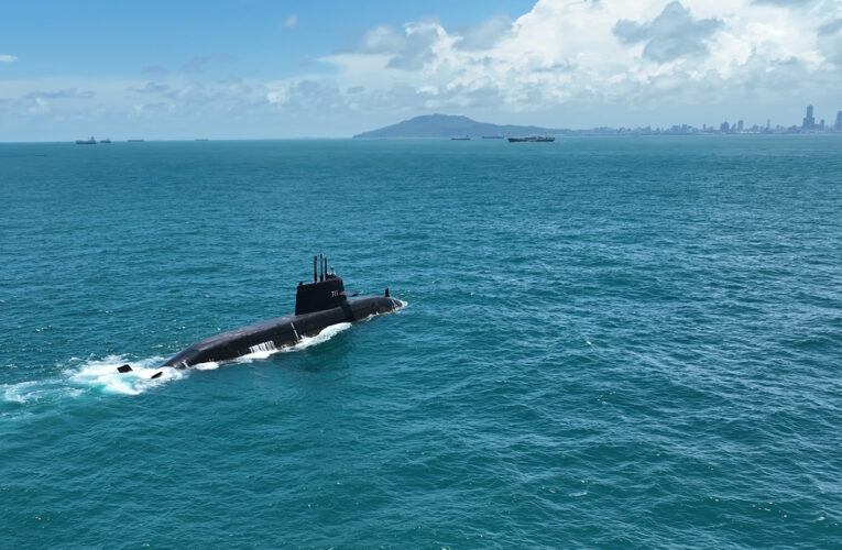 台船公司澄清：海鯤艦艇體變形為訛傳 實為先進聲納系統裝備