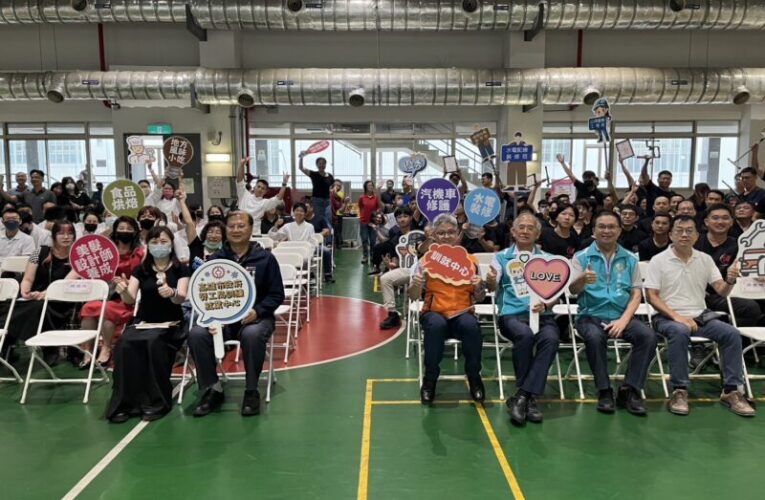 高市勞工局產訓班圓滿結訓 學員展翅迎接職涯新旅程