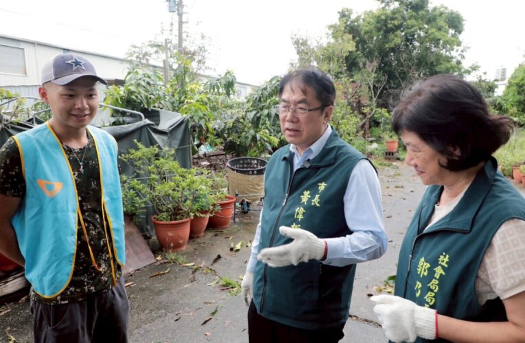 「風雨後最美的風景」　黃偉哲感謝各地志工助災民整理家園