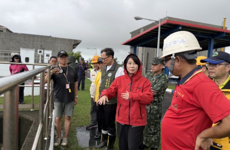 屏東縣長周春米視察滯洪與排水整備 提醒鄉親做好防災措施