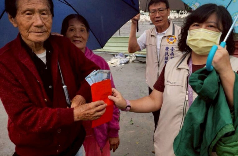 臺南榮服處關懷慰問丹娜絲受災榮民眷