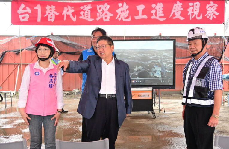台一線替代道路新闢工程比預定進度超前8％　新竹縣長楊文科冒雨視察