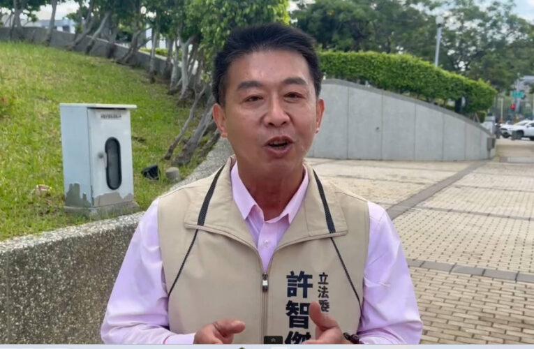 回應陳其邁「交棒」邱議瑩言論  許智傑：勿過度解讀同學間玩笑