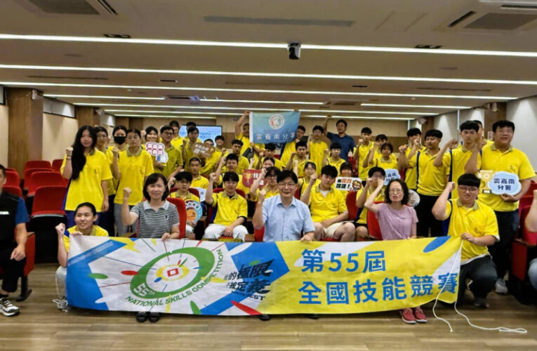 苦練漆作勇敢築夢全國賽 南分署選手李佳薰技能點亮人生