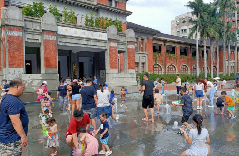 FUN暑假戲水歡度盛夏午後時光　竹市府前廣場噴水設施7/12起開放