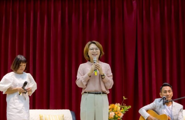 《民雄-阿猴的太陽》講唱會 屏東市長周佳琪讚許帶給社會正能量
