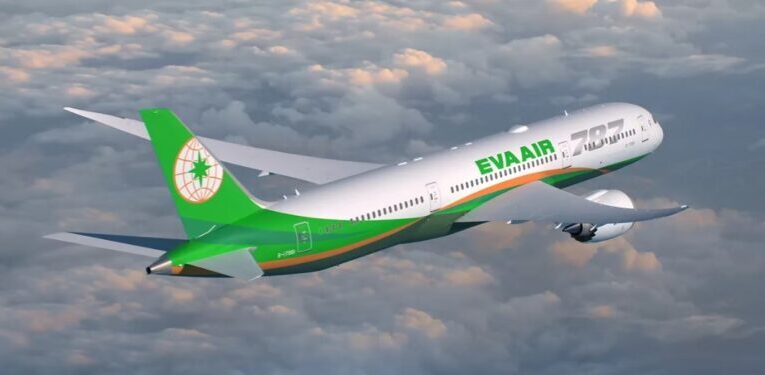 受薇帕颱風影響，長榮航空高雄出發往返港澳班機取消