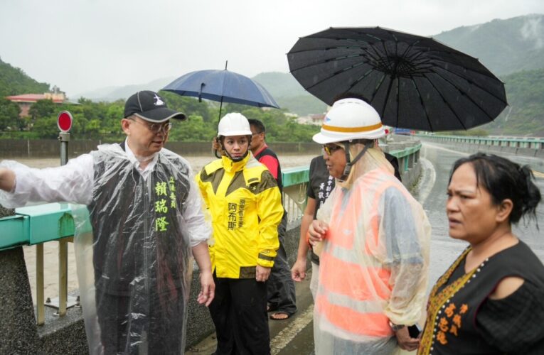 豪雨強襲高雄山區　賴瑞隆前往六龜多點勘災 籲中央地方加速交通搶修及溪流治理