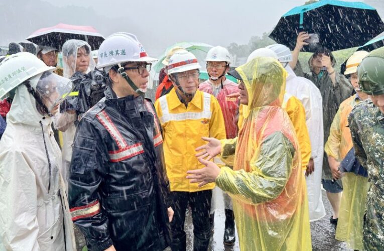 西南氣流襲高雄  市府前進指揮所統籌應變資源
