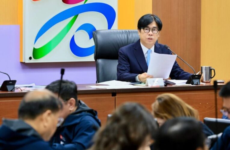 高雄豪雨災後重建  陳其邁主持市政會議指示加速復原
