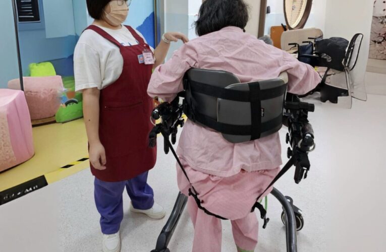 三育基督學院實習攜手共學中埔榮康芯家園