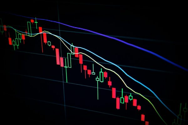 唯一連升配息高股息ETF！00929今年配息三度加碼！
