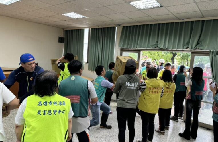 響應正副總統捐薪救災　邱議瑩配合市府送暖高雄山區