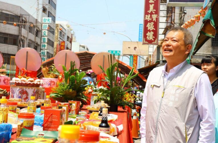 嘉義城隍廟中元祭開跑！三百年古禮再現　林瑞彥主持開香祈福