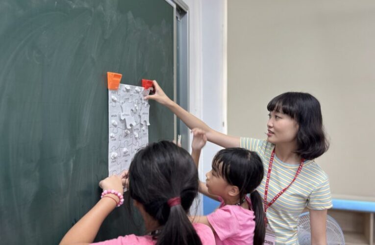 高雄大學西語系里港國小雙語夏令營  融合英語與環保教育