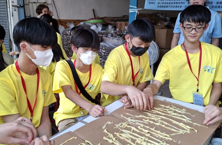 嘉義40名青年走讀服務營　跨世代志工共築城市溫度