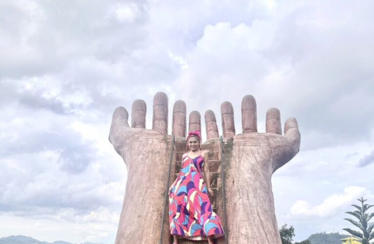 DJ圓圓是地表最忙遊學生 穿衣風格風靡同學連老師都瘋狂